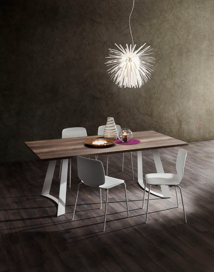BRUNO DINING TABLE